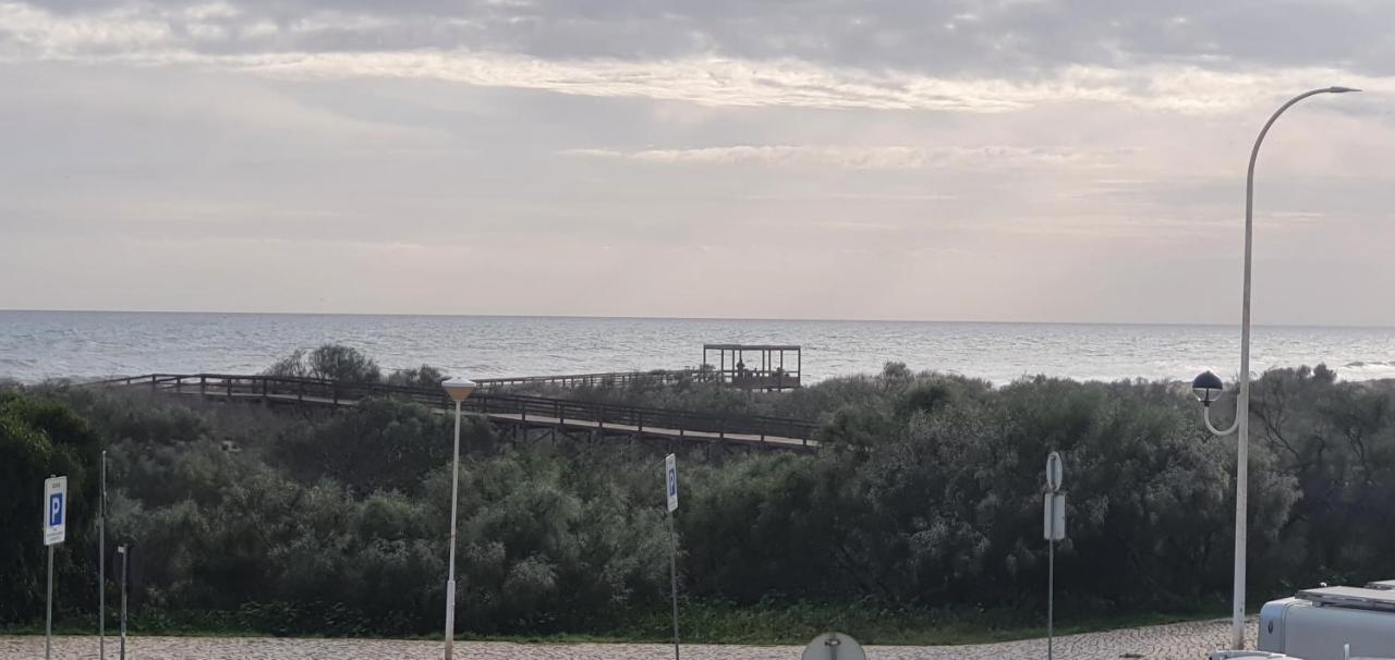 Monte Gordo T2 Frente Mar Appartement Buitenkant foto