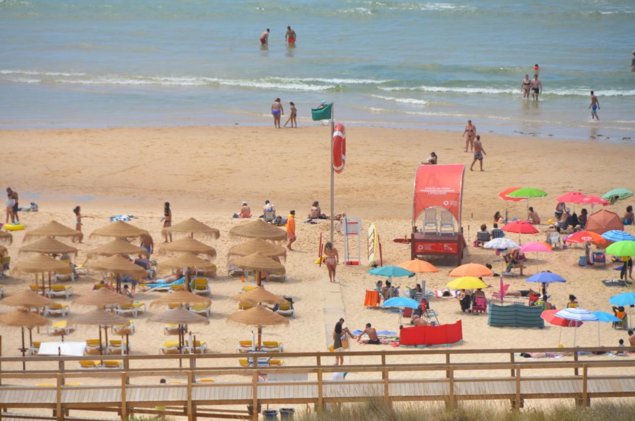 Monte Gordo T2 Frente Mar Appartement Buitenkant foto